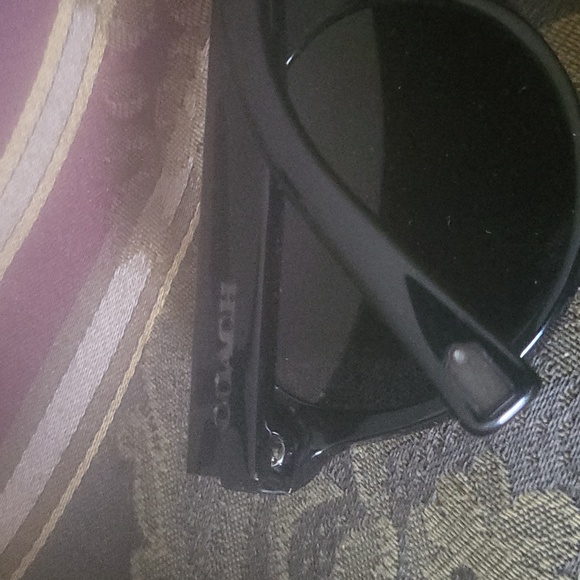 Coach hard case papers exactly like rayban look polarized black ⚫️ unisex - Picture 3 of 6